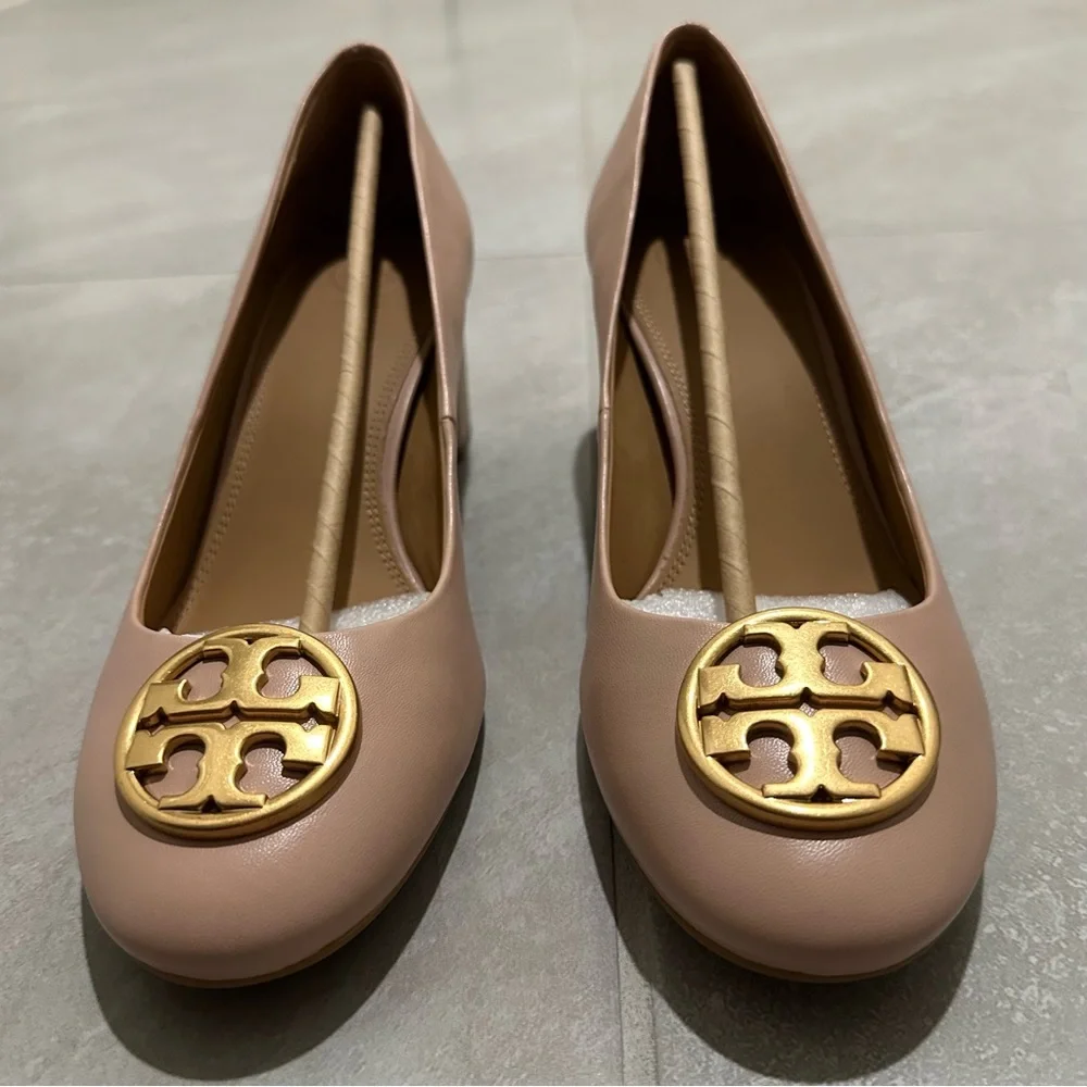 TORY BURCH Chelsea Pump (size: 10)